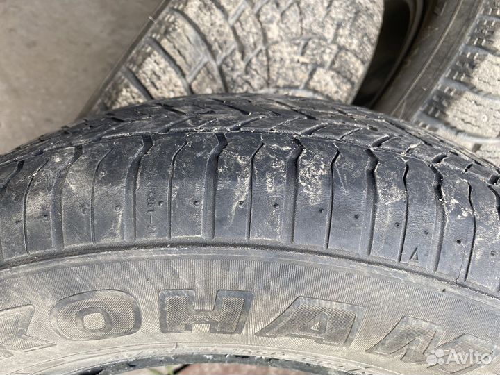 Yokohama A349G 215/70 R16