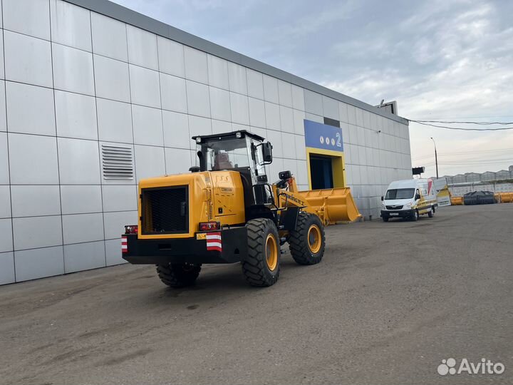 Фронтальный погрузчик Lonking CDM836N, 2023