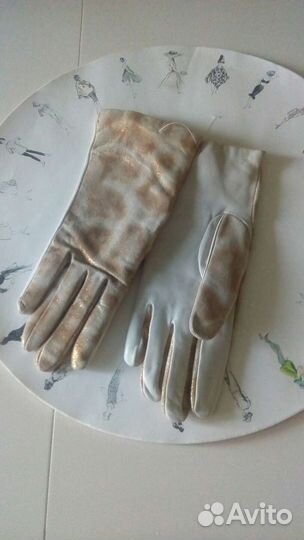 Перчатки 