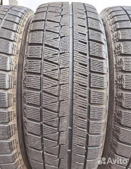 Bridgestone Blizzak Revo GZ 215/65 R16 99T