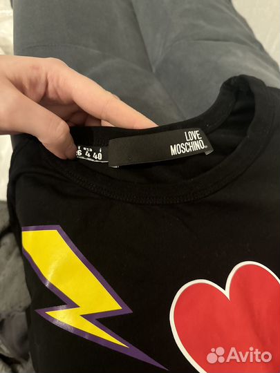 Футболка love moschino