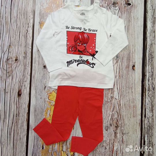 Одежда новая для девочки 98