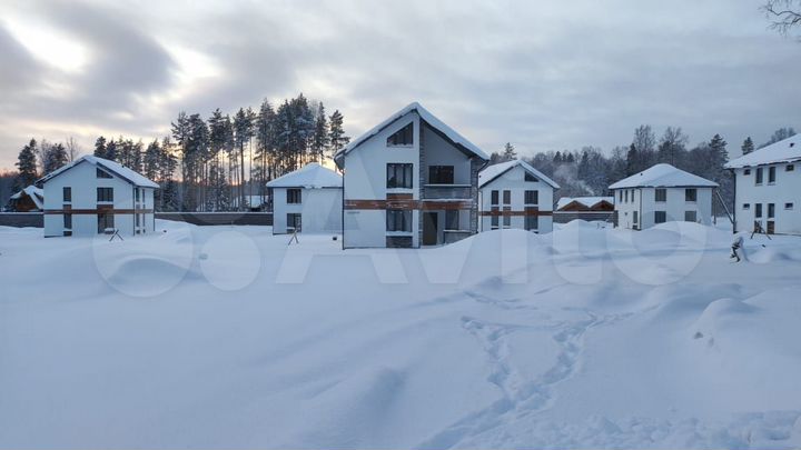 Коттедж 136,5 м² на участке 10 сот.