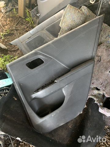 Обшивка задней правой двери Honda accord 9 cr6 7