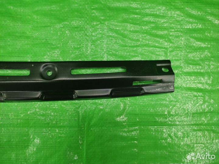 Крепление переднего бампера Hyundai Tucson 04-09