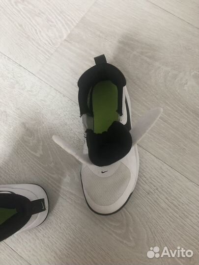 Кроссовки nike детские