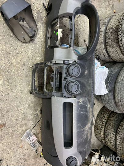 Торпеда на рено логан