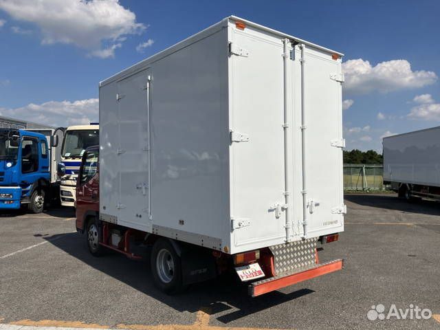 Mitsubishi Fuso Canter, 2015