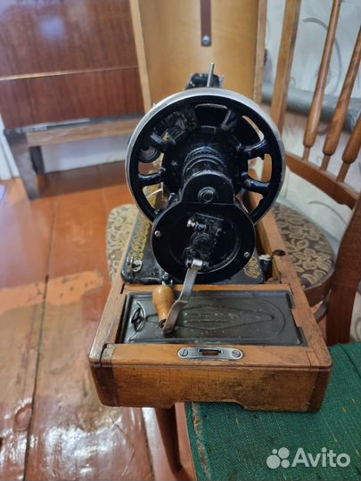 Швейная машина пмз Подольск