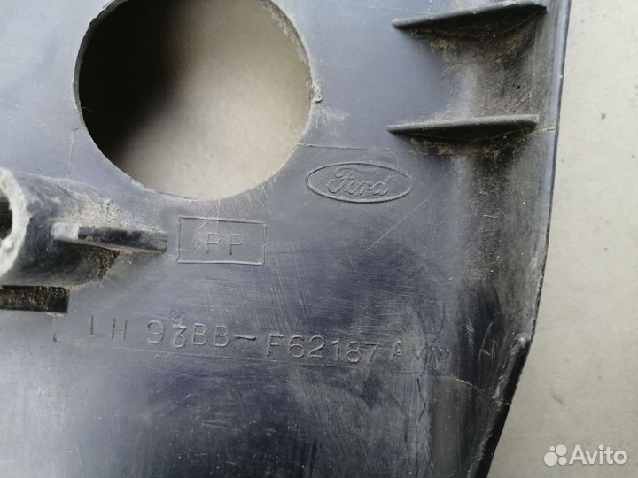 Накладка сиденья левая для Ford Mondeo 2 1996-2000