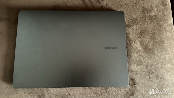 Samsung galaxy book 3 pro
