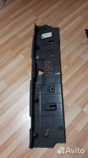 Bmw 7 f01 обшивка багажника