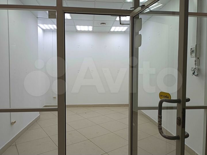 Помещение свободного назначения, 12 м²