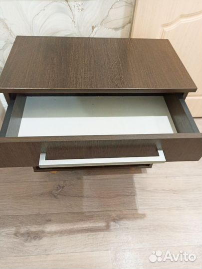 Тумбочка прикроватная бу