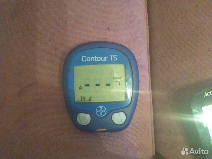 Contour TS. Microler 2. accu-chek Acteve