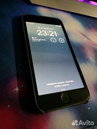 iPhone 8 64gb