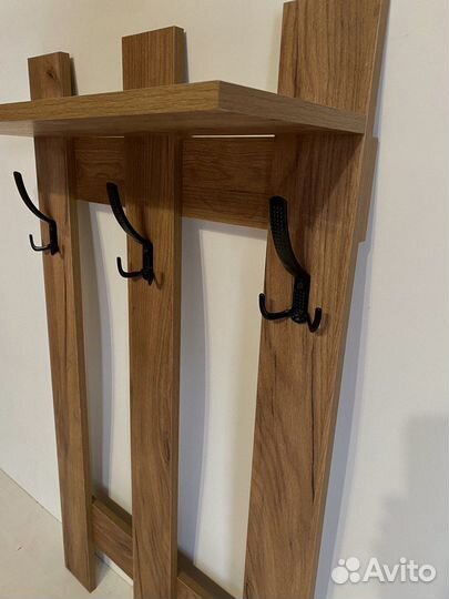 Вешалка настенная в прихожую