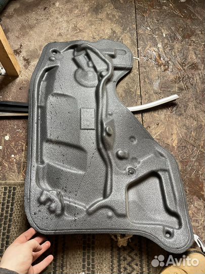 Шумоизоляция двери передней правой bmw f15x5