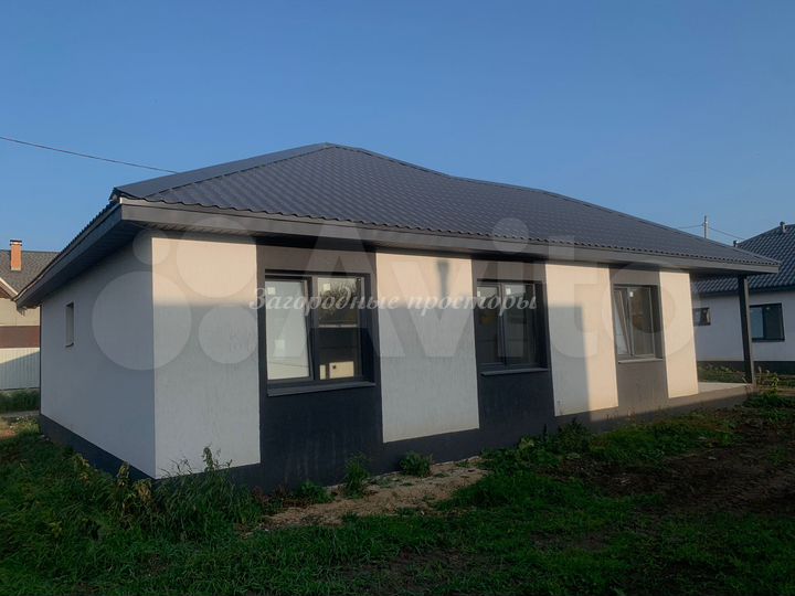 Коттедж 93 м² на участке 6,4 сот.