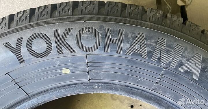 Yokohama Ice Guard Stud IG55 235/65 R17