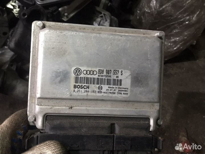 Эбу двигателя VAG 8D0907557S