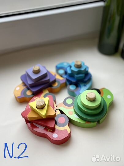 Развивающие игрушки