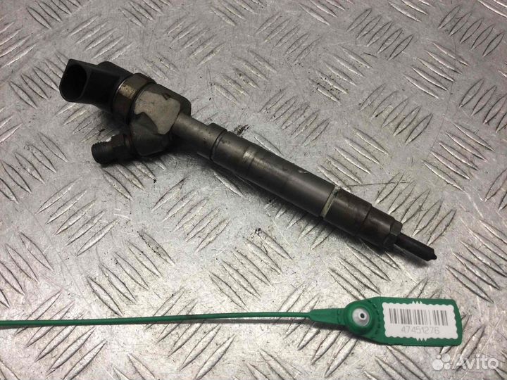 Форсунка Mercedes C-klasse 0445110121; A6130700687