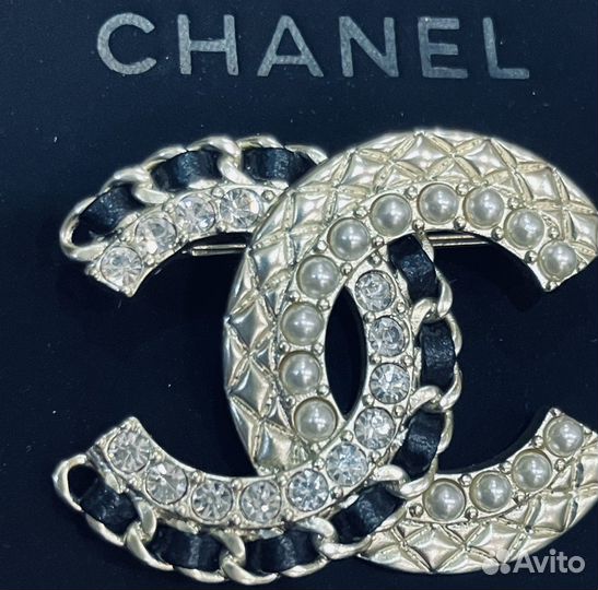 Брошь chanel