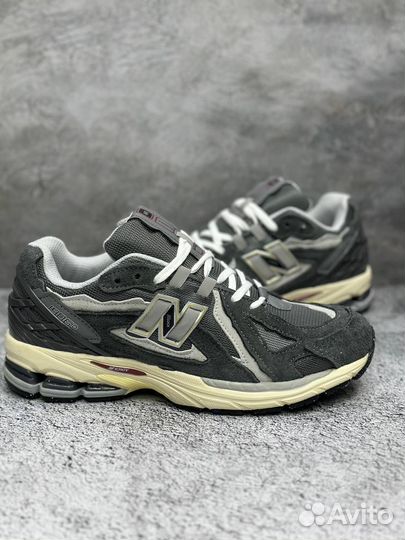 Кроссовки New Balance 1906R