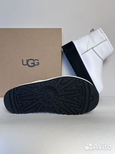 Женские UGG Classic Mini Platform Ultra