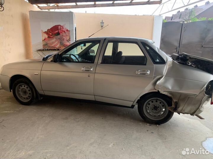 LADA priora на разборе