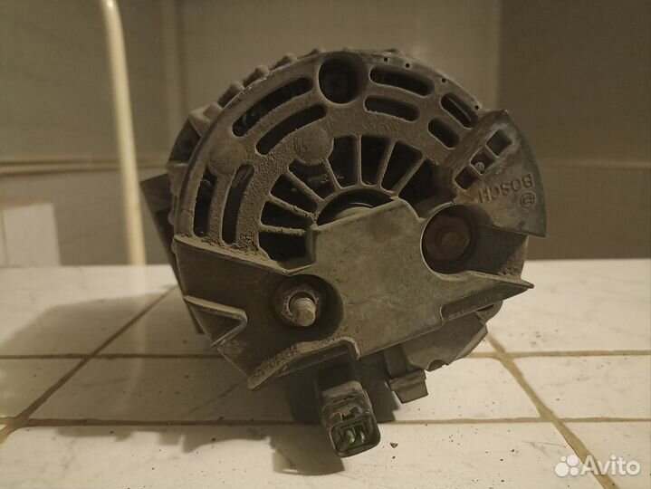 Генератор на renault logan 1 6 2006 г