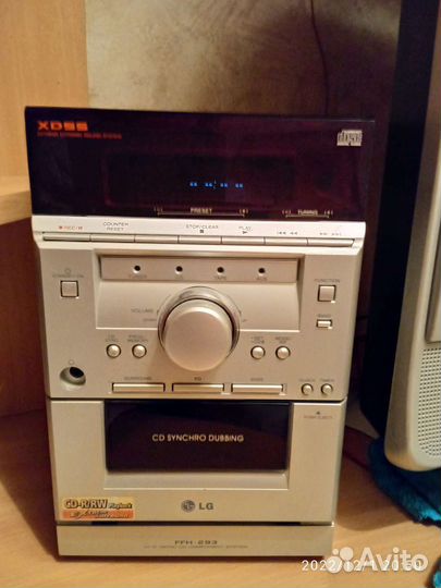 Музыкальный центр lg