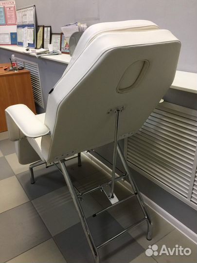Массажное кресло