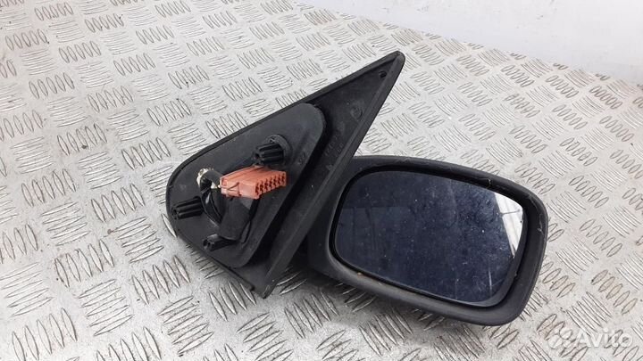 Зеркало правое электрическое Peugeot 306