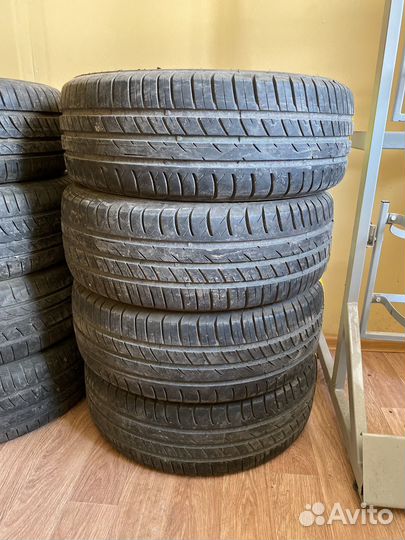 Viatti Strada Asimmetrico 195/55 R15 85V