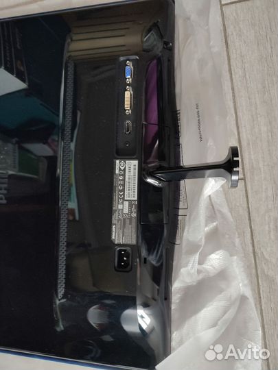 Монитор Philips 227Е3LPH