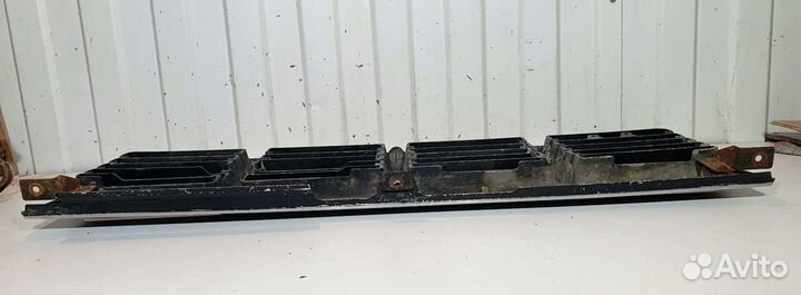 Решетка радиатора Hyundai Galloper I