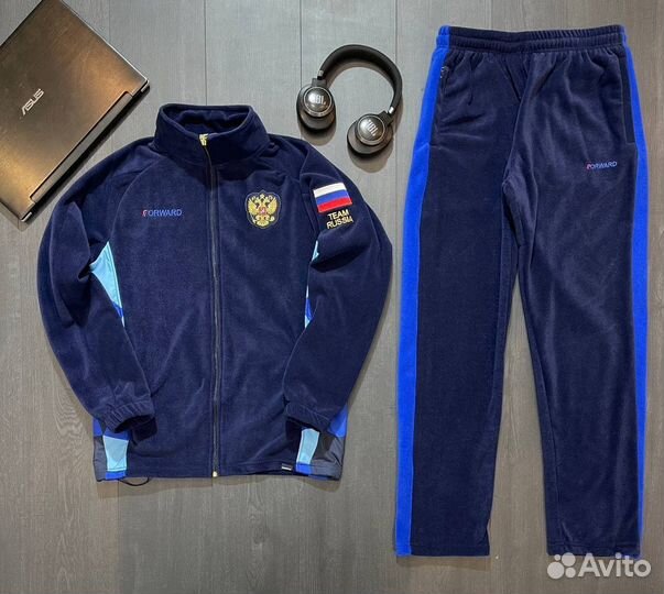 Спортивный костюм forward