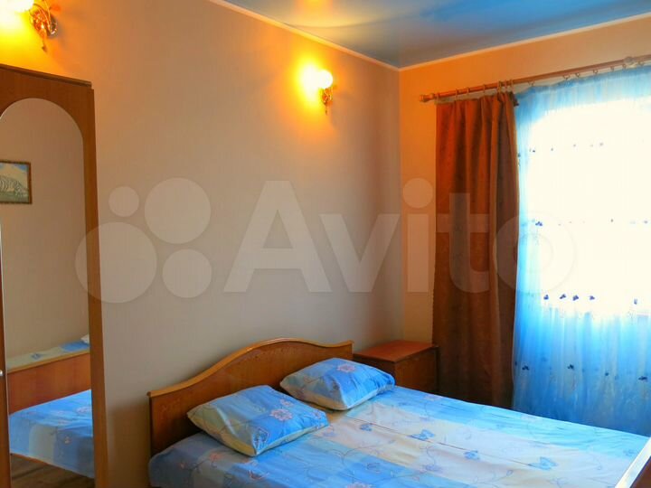Комната 30 м² в 4-к., 1/2 эт.