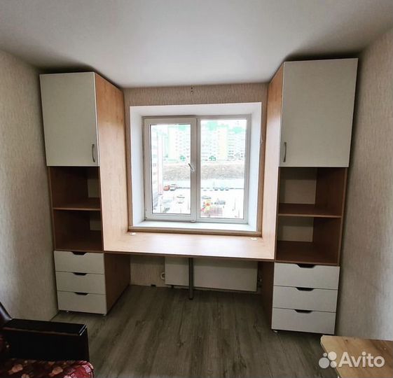 Детский письменный стол на заказ