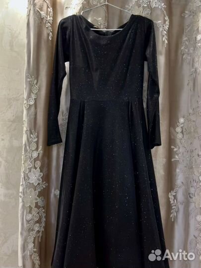 Вечернее платье