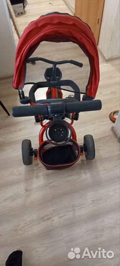 Трехколесный велосипед