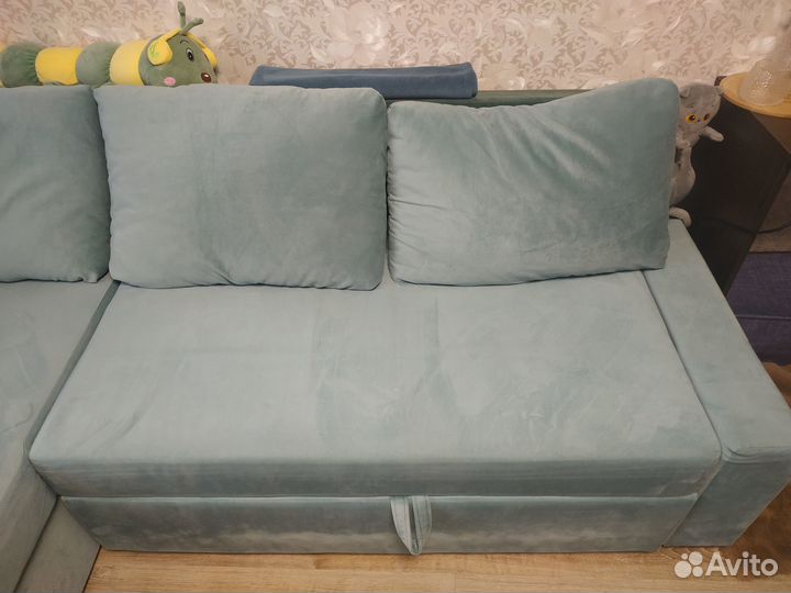 Угловой диван