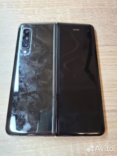 Samsung Galaxy Fold, 12/512 ГБ