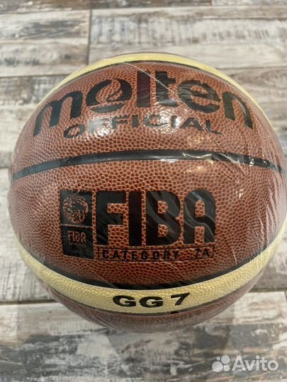 Баскетбольный мяч 7 molten official