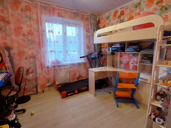 3-к. квартира, 65 м², 3/9 эт.