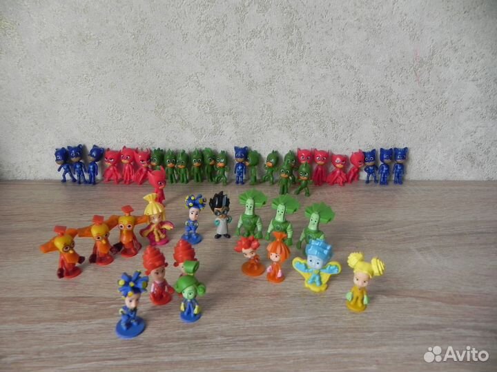 Герои в масках и фиксики