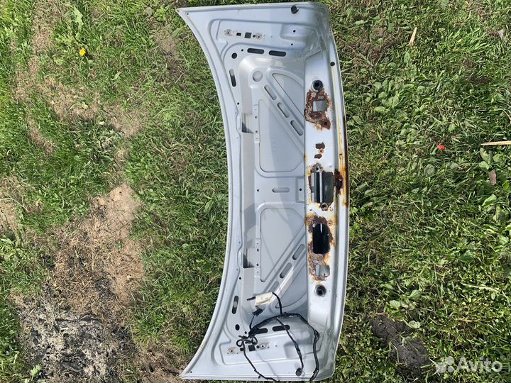 Крышка багажника mercedes w203