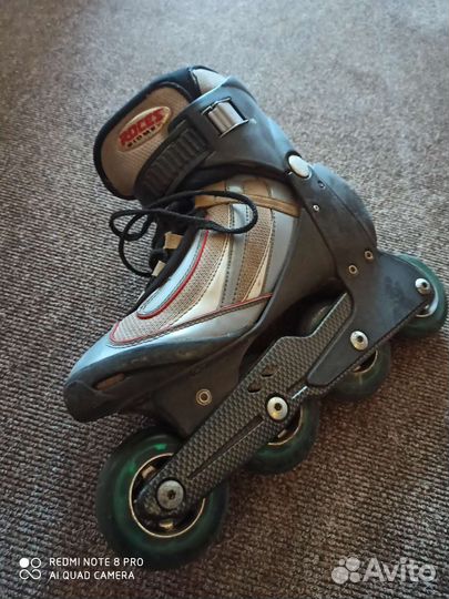 Роликовые коньки